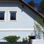 Neue Fenster bei einem bestehenden Haus eingebaut